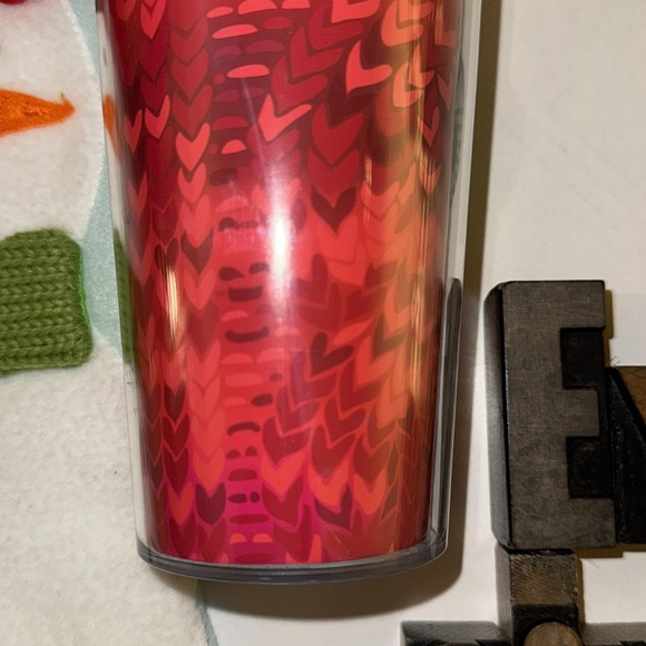 🧋🧜‍♀️STARBUCKS 2022 Holiday Sweater Weave Red 16 oz. Insulated TravelTumbler - Picture 8 of 8